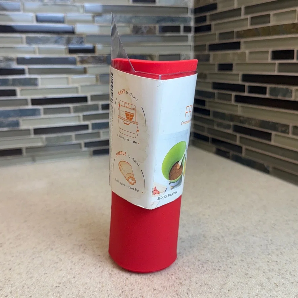 NEW Frywall 10 Inch Silicone Splatter Guard Red Medium for 10